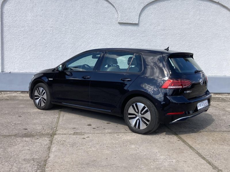 Volkswagen Golf (2019) MATRIX NAV DYNAUDIO WINTERPAKE - fotka 10 z 32