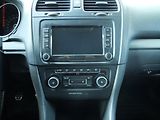 Volkswagen Golf (2011) 2.0TDi, AC, park.čidla - náhled 13