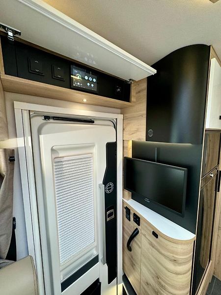 LeVoyageur (2025) 7.8GJL Eterna + BONUS - fotka 26 z 41