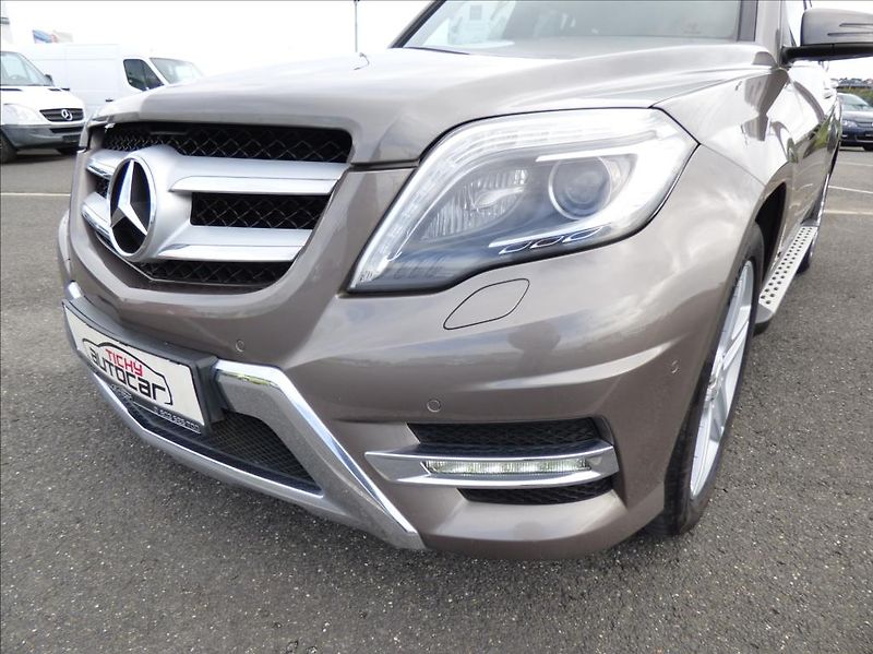 Mercedes-Benz GLK 2,1 220CDI,4Matic,AMG,7G,Bi-Xe - fotka 66 z 77
