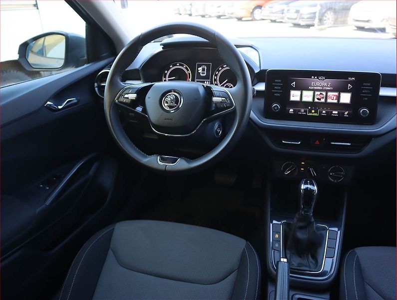 Škoda Fabia (2024) 1.0 TSI, Automat, Tempomat - fotka 7 z 23