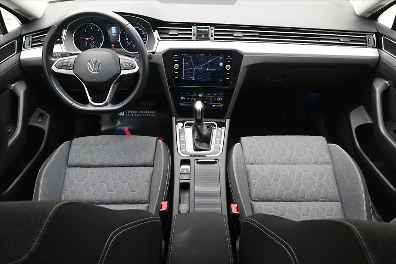 Volkswagen Passat 2,0 TDI 110 kW DSG Business Zá - fotka 15 z 32