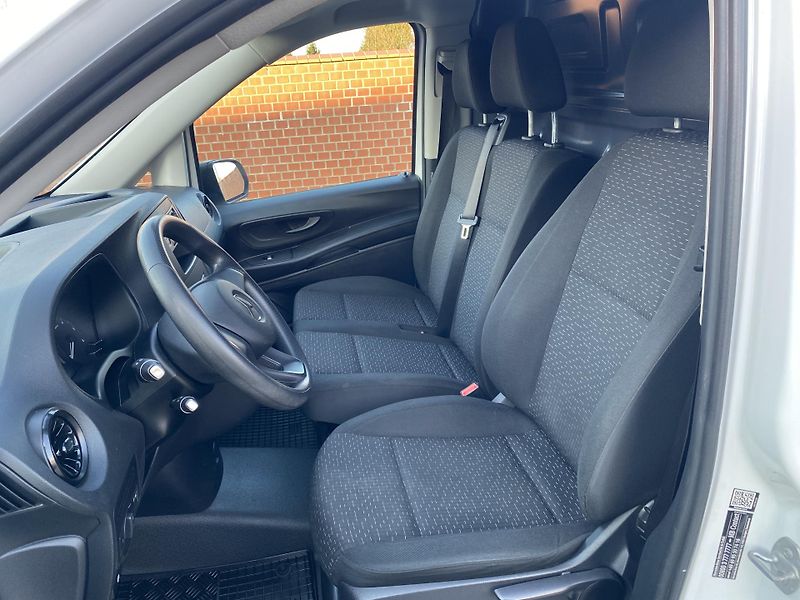 Mercedes-Benz Vito (2021) 110,L2H1,LONG, VÝB STAV!! - fotka 20 z 43