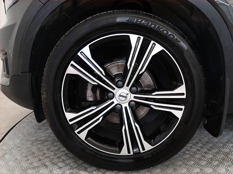 Volvo XC40 (2019) Inscription D3 - fotka 14 z 15
