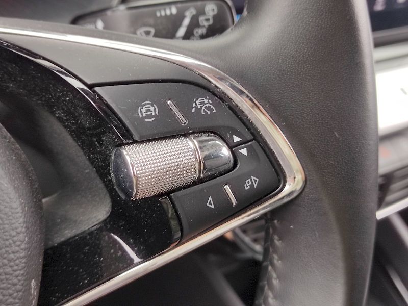 Škoda Octavia (2023) Combi Style Comfort 2,0 Tdi 11 - fotka 34 z 42