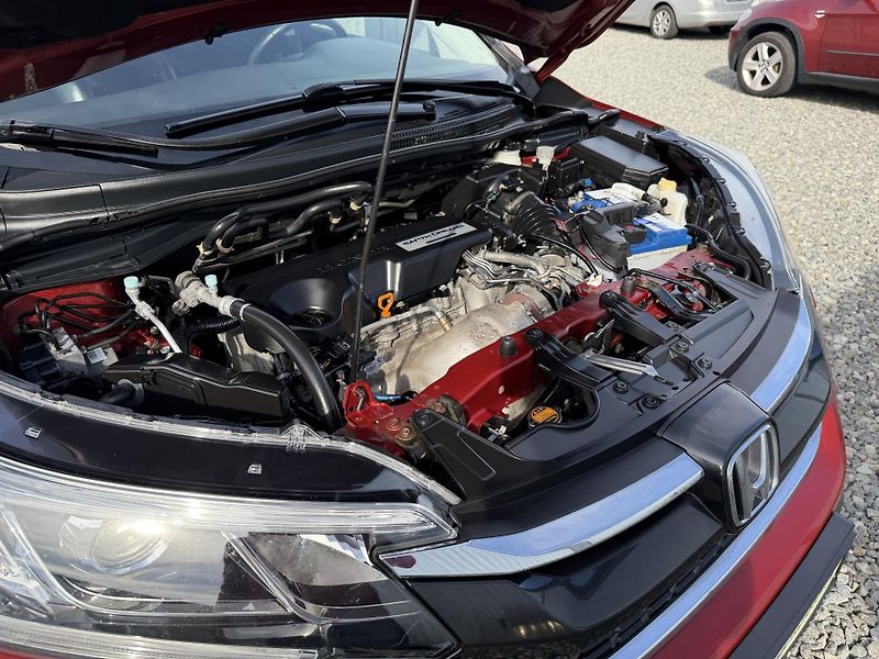 Honda CR-V 1.6CT-Di 4x4 160PS ČR 145TKM!! - fotka 83 z 159
