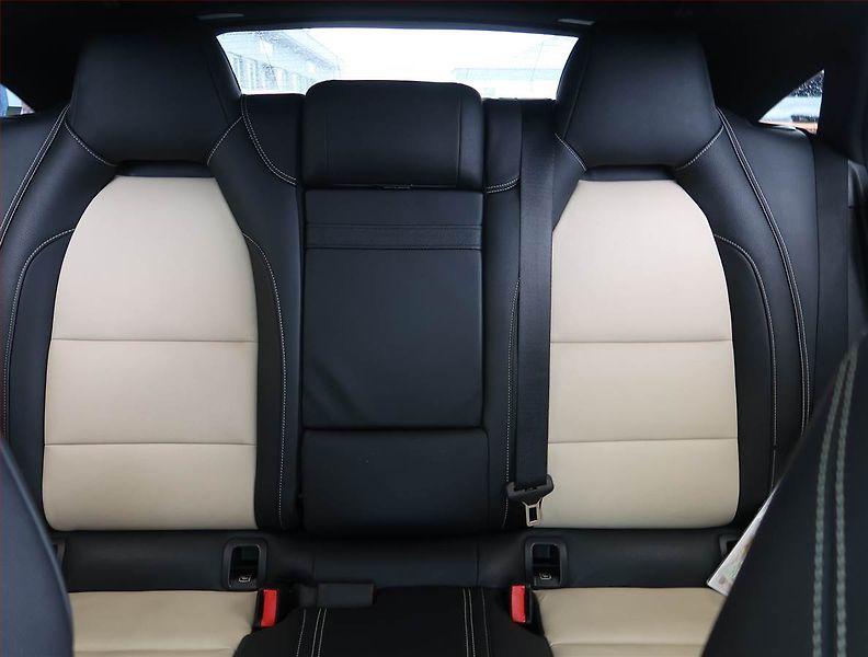Mercedes-Benz CLA (2018) Urban 220 CDI, Automat - fotka 10 z 24