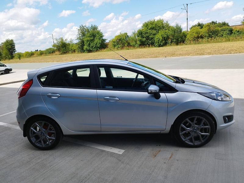 Ford Fiesta 1.5TDCI,volat-608 081 843 - fotka 2 z 18