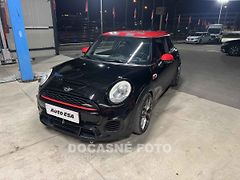Mini JCW (2015) 2.0i - fotografie inzerátu