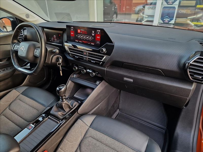 Citroën C4 1.2PureTech 96kW Feel Pack,ČR - fotka 13 z 50