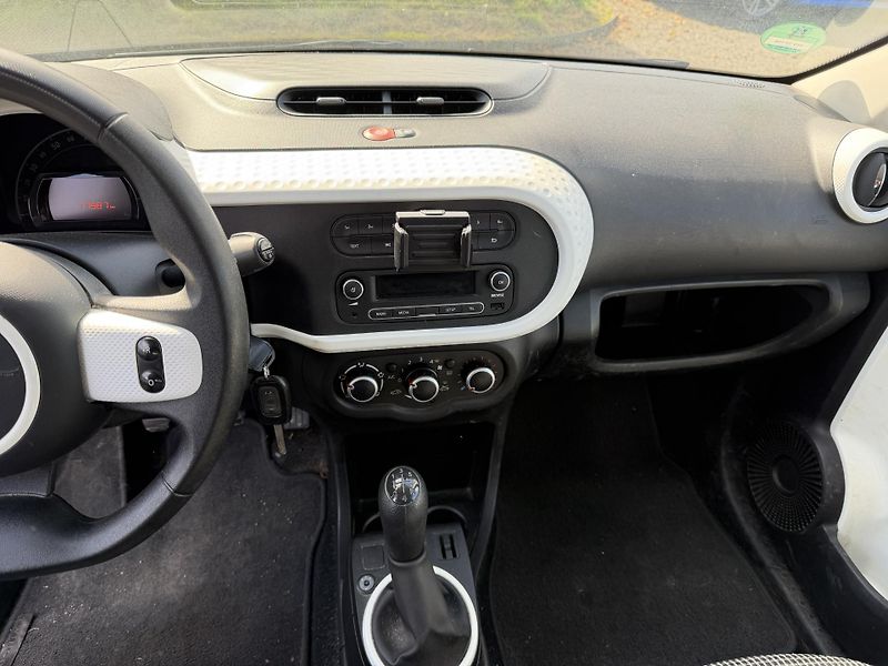 Renault Twingo 1.0TCe - fotka 16 z 19