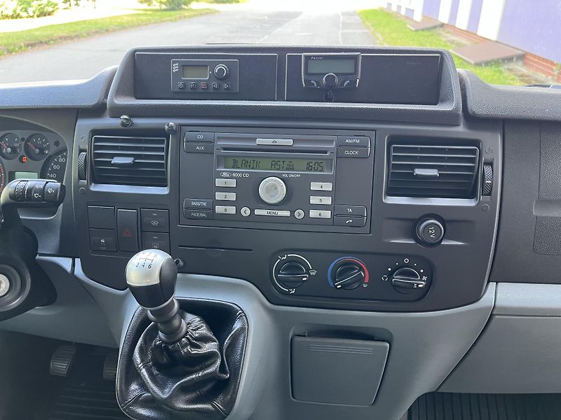 Ford Transit 2,2 TDCi EUROLINE /7-míst/  - fotka 25 z 29