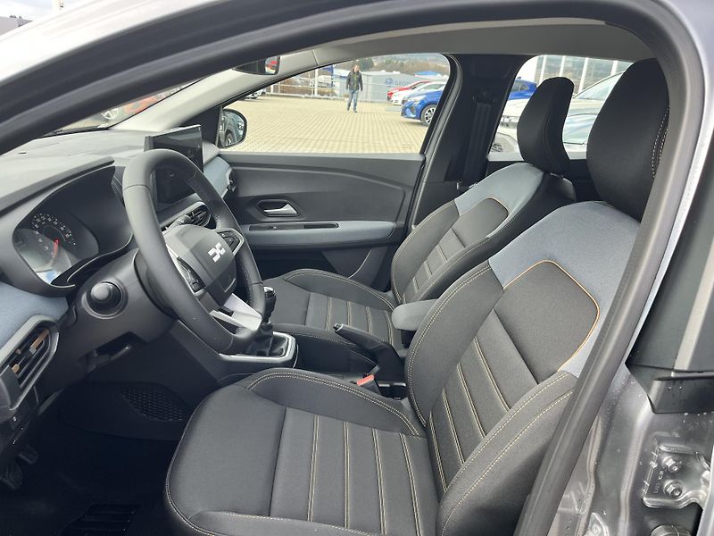 Dacia Sandero (2026) Stepway Expression Eco-G120    - fotka 10 z 20
