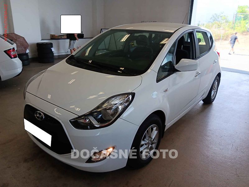 Hyundai ix20 (2017) 1.4i - fotka 1 z 3