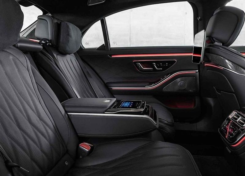 Mercedes-Benz S 63 AMG E Performance