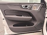 Volvo XC60 B4 AWD INSCRIPTION  - náhled 18