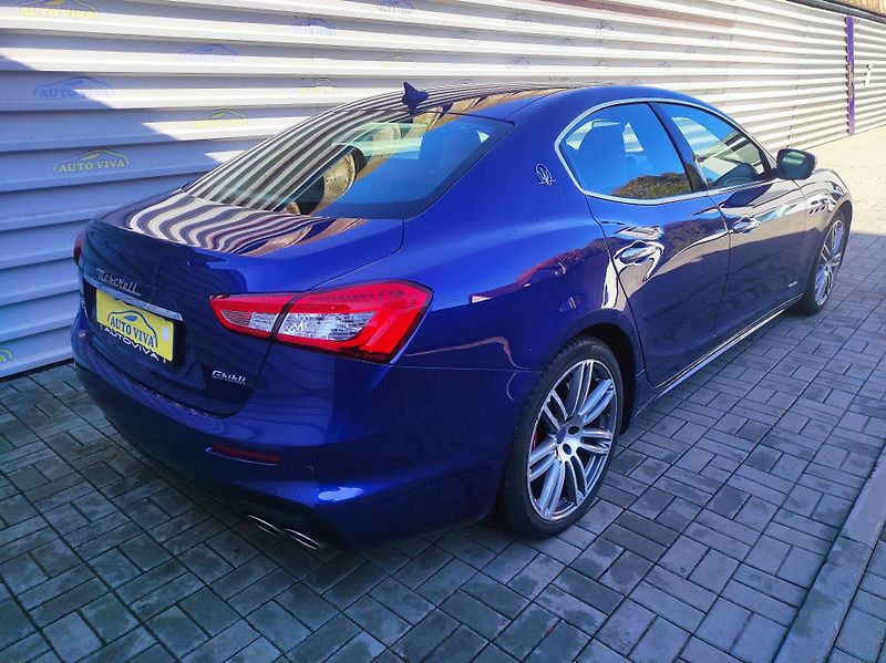 Maserati Ghibli 3.0 V6 316kW S Q4 LIFT, AT - fotka 3 z 48