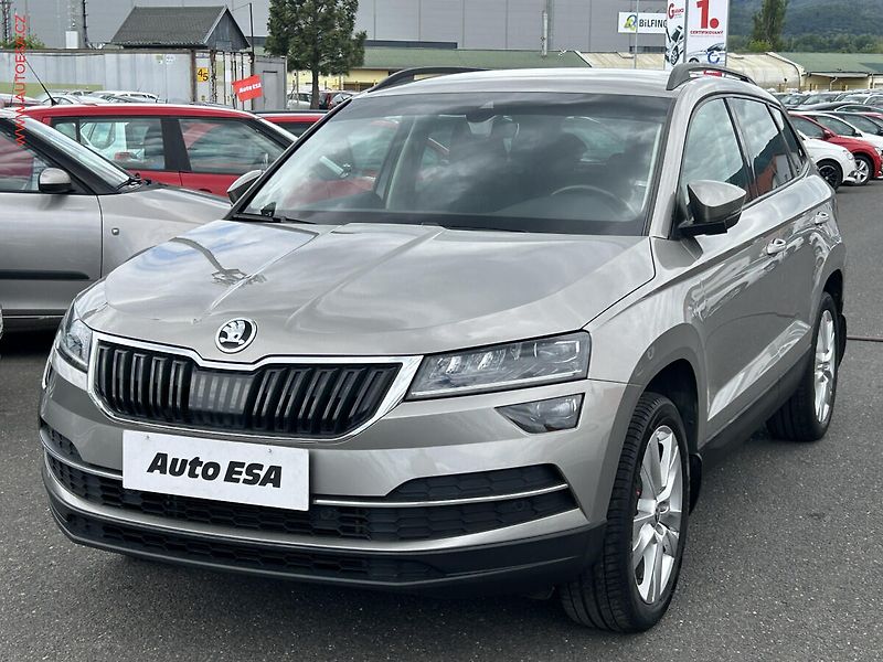 Škoda Karoq (2018) 1.5 TSI, LED, navi - fotka 3 z 19