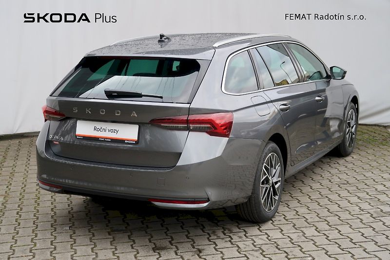 Škoda Octavia (2024) Combi Selection 1,5 TSI/85 kW - fotka 2 z 31