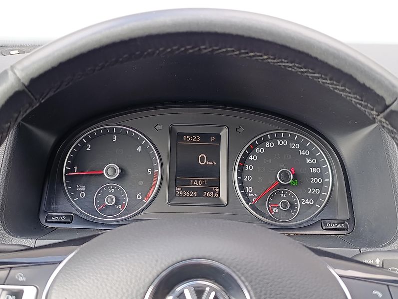 Volkswagen Caddy MAXI 2.0TDI 110kW DSG  - fotka 22 z 29