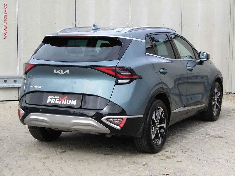 Kia Sportage (2022) 1.6 T-GDi, 1.maj,ČR, TOP - fotka 4 z 26