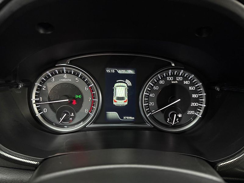 Suzuki Vitara (2023) 1.4 BoosterJet Mildhybrid Prem - fotka 20 z 29