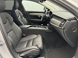 Volvo V90 B5 AWD PLUS DARK REZERVACE - náhled 24