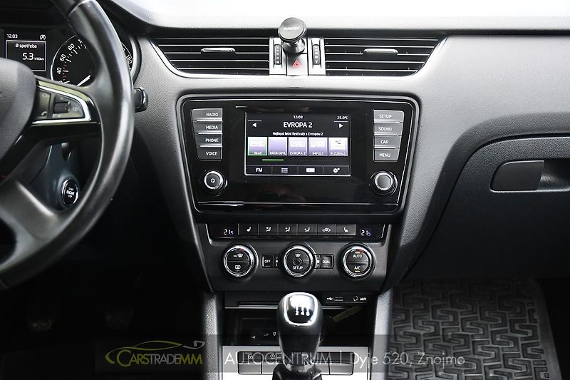 Škoda Octavia 2.0TDi PDC KESSY  - fotka 20 z 38