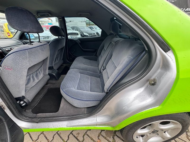 Citroën Xantia (2000) 2.0 HDI 66 KW STK - fotka 30 z 43