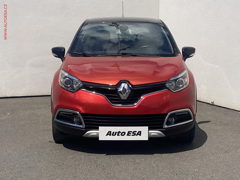 Renault Captur (2015) 0.9TCe, Helly Hansen - fotka 2 z 19