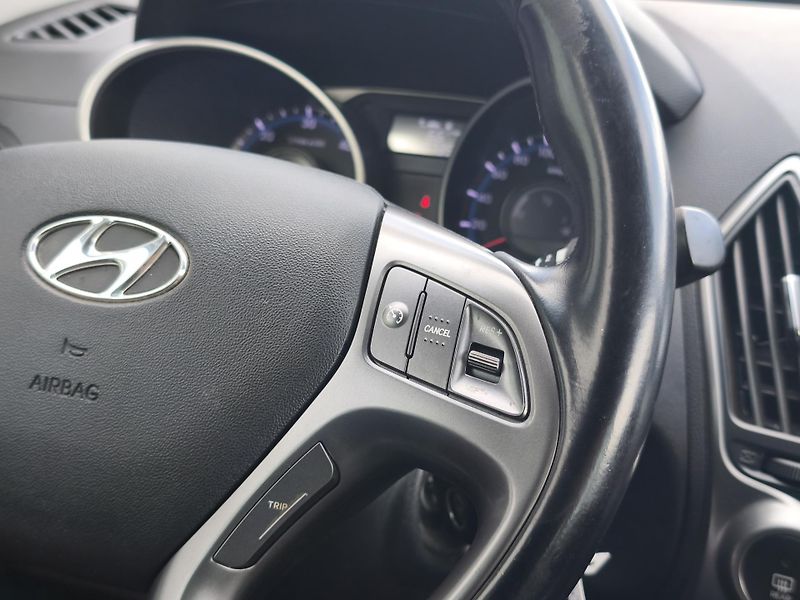 Hyundai ix35 2015 2.0 CRDi 135kW 4x4 - fotka 9 z 31
