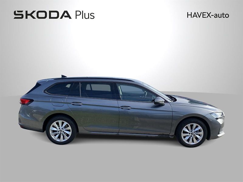 Škoda Superb (2025) Combi 1.5 TSI DSG Selection - fotka 37 z 39