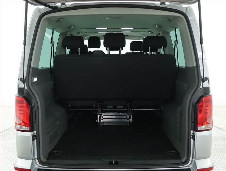 Volkswagen Caravelle (2021) Comfortline 2.0 TDI, 1Maj, DPH - fotka 13 z 18