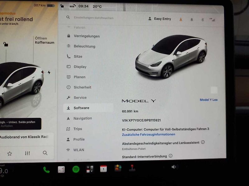 Tesla Model Y RWD 235kw 95,0 % - fotka 9 z 9