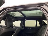 Volvo V60 T8 AWD RECHARGE R-DESIGN AUT - náhled 30