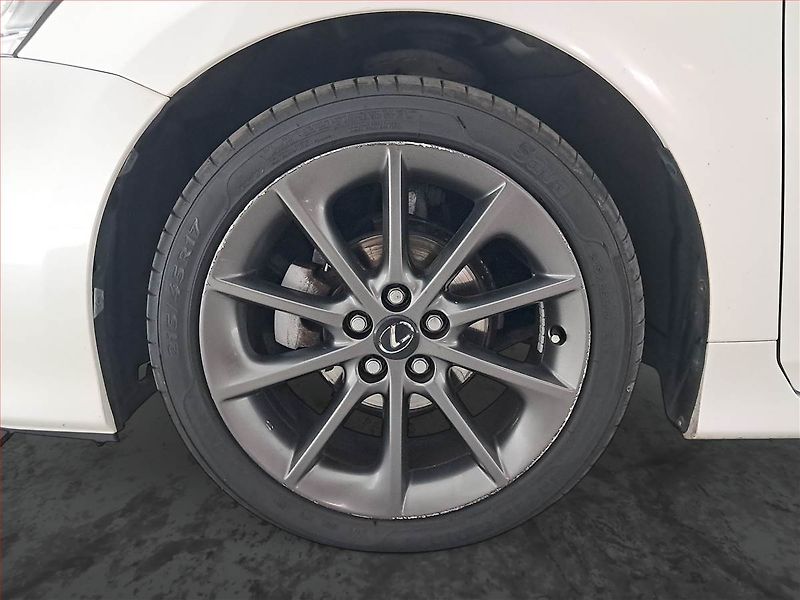 Lexus CT 200h (2012) 200h, Automat, Kůže, Navi - fotka 15 z 22