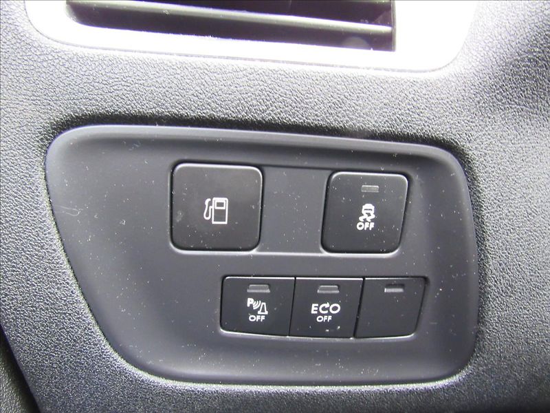 Citroën C4 1,2 96kW - fotka 22 z 29
