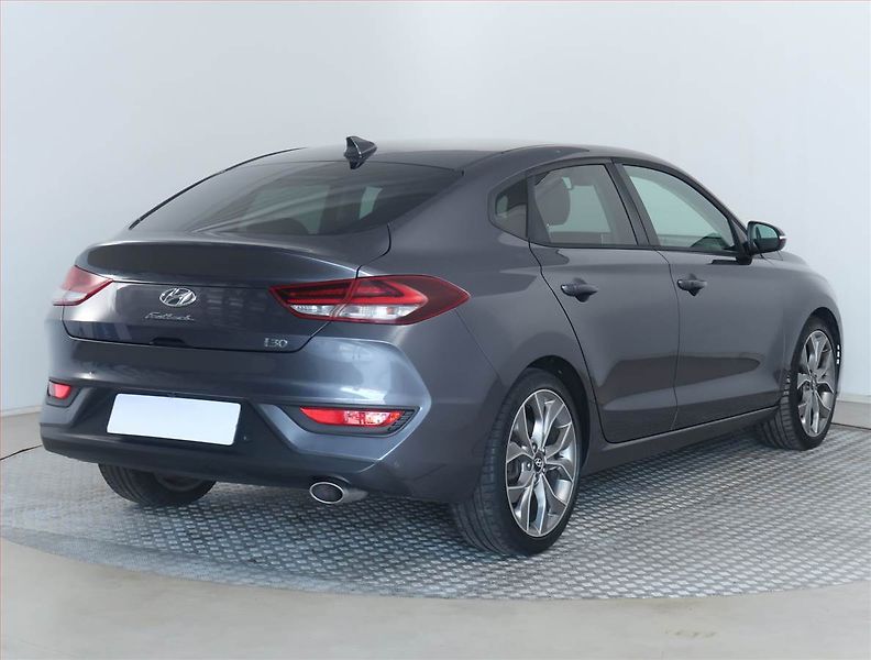Hyundai i30 (2019) Style 1.4 T-GDI, Automat - fotka 5 z 20