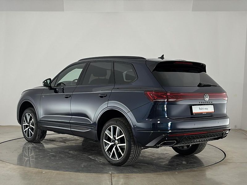 Volkswagen Touareg R-Line 4MOT - fotka 15 z 33
