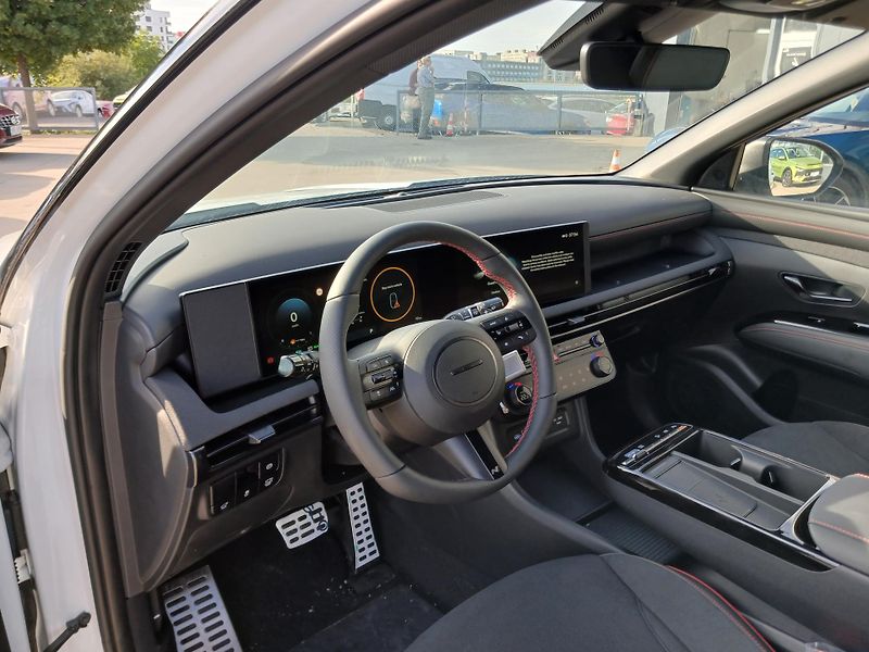 Hyundai Tucson Hybrid, 1,6T-GDI HEV N-LINE - fotka 9 z 13