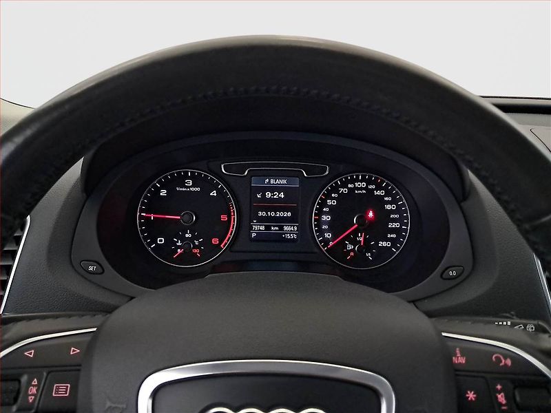 Audi Q3 (2012) 2.0 TDI, 4X4, Automat - fotka 11 z 24