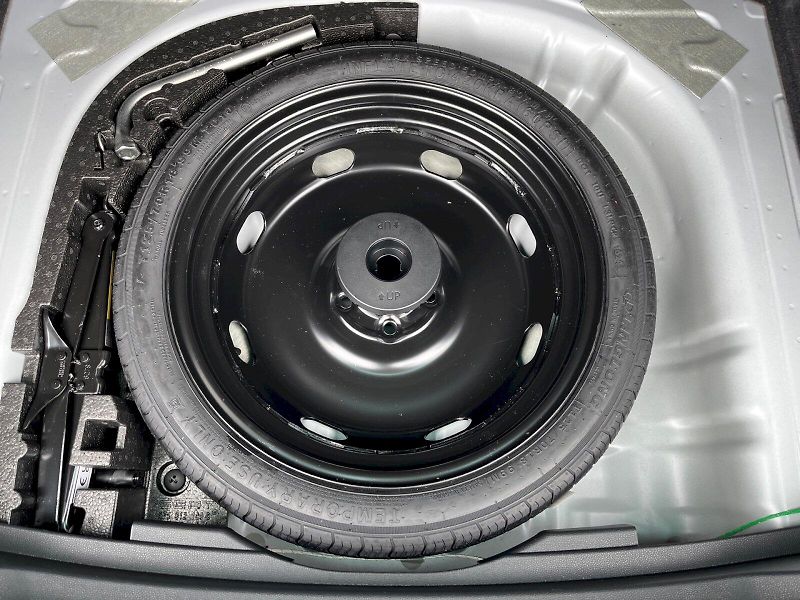Škoda Karoq (2024) Drive 1.5 TSI 110 kW - fotka 13 z 31