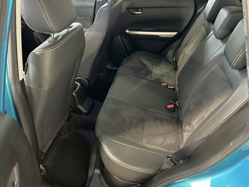 Suzuki Vitara (2017) 1.6i 4x4, 1.maj,ČR, LED, navi - fotka 10 z 16