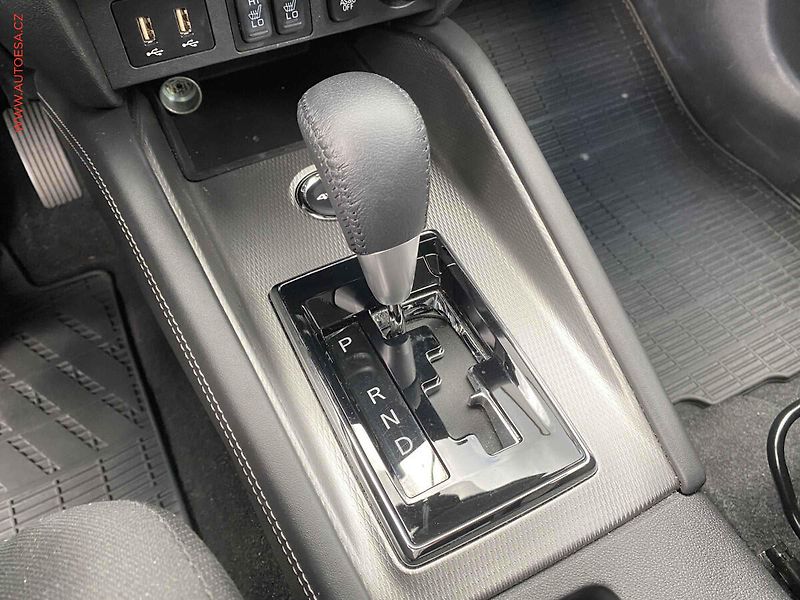 Mitsubishi ASX (2021) 2.0i 4x4, 1.maj,ČR, AT, TZ. - fotka 14 z 15