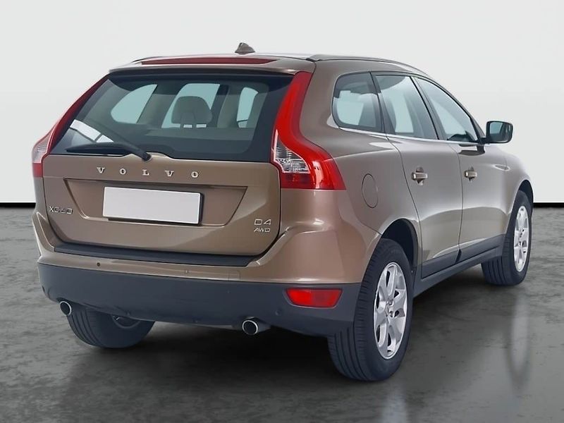 Volvo XC60 (2012) D3, 4X4, Automat, Xenony - fotka 5 z 19