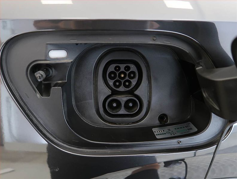 Volkswagen ID.4 (2020) 1st (82 kWh), SoH 93% - fotka 26 z 27