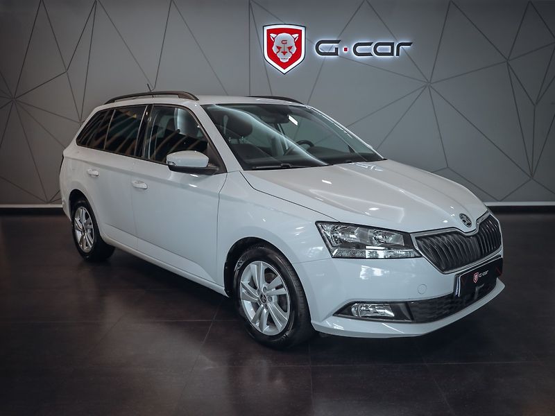 Škoda Fabia 1.0 TSI 70 kW Ambition Tour - fotka 2 z 28