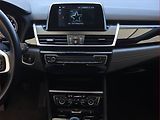 BMW Řada 2 (2019) 216i Gran Tourer, Serv.kniha - náhled 12