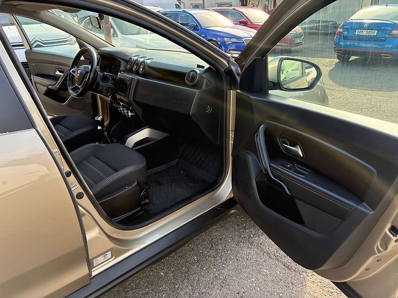Dacia Duster 1.5 BlueDCi 4x4 PRESTIGE ČR DP - fotka 21 z 25