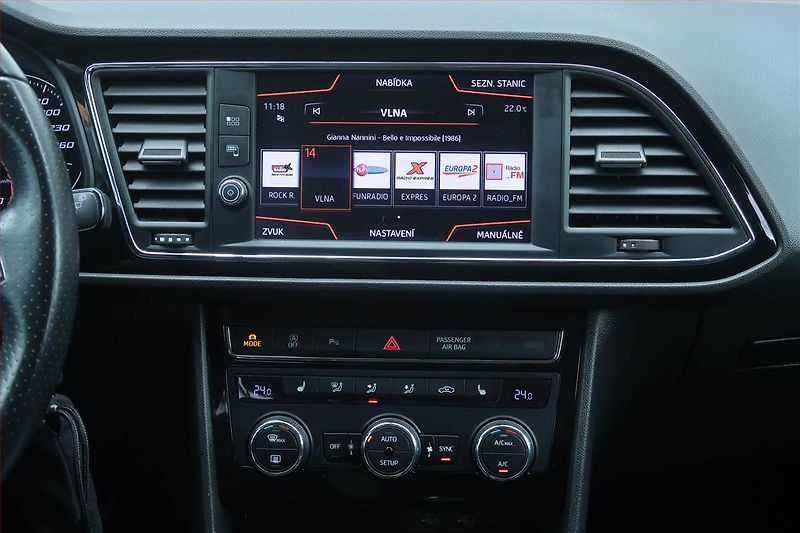 Seat Leon (2017) 1.4 TSI, Kůže, Tempomat - fotka 12 z 23